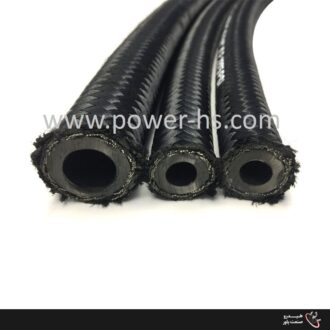 شیلنگ هیدرولیک کمنزی SAE100 R5 یکی از انواع شیلنگ‌های هیدرولیکی است که برای انتقال مایعات هیدرولیکی تحت فشار متوسط استفاده می‌شود. این شیلنگ به دلیل ساختار خاص خود، در کاربردهای مختلفی از جمله خودروها، ماشین‌آلات صنعتی و کشاورزی مورد استفاده قرار می‌گیرد.